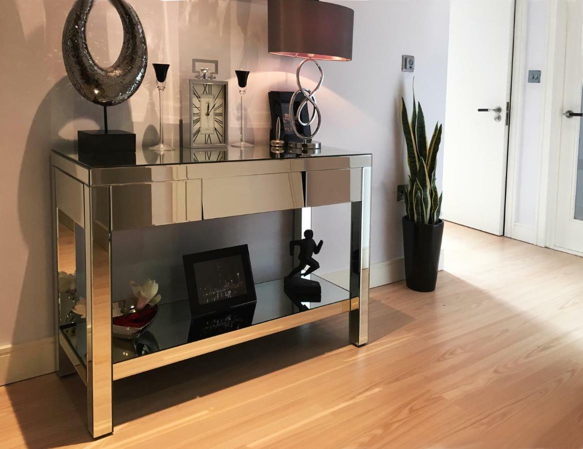 Utopia 007 Apartment Портсмът Екстериор снимка