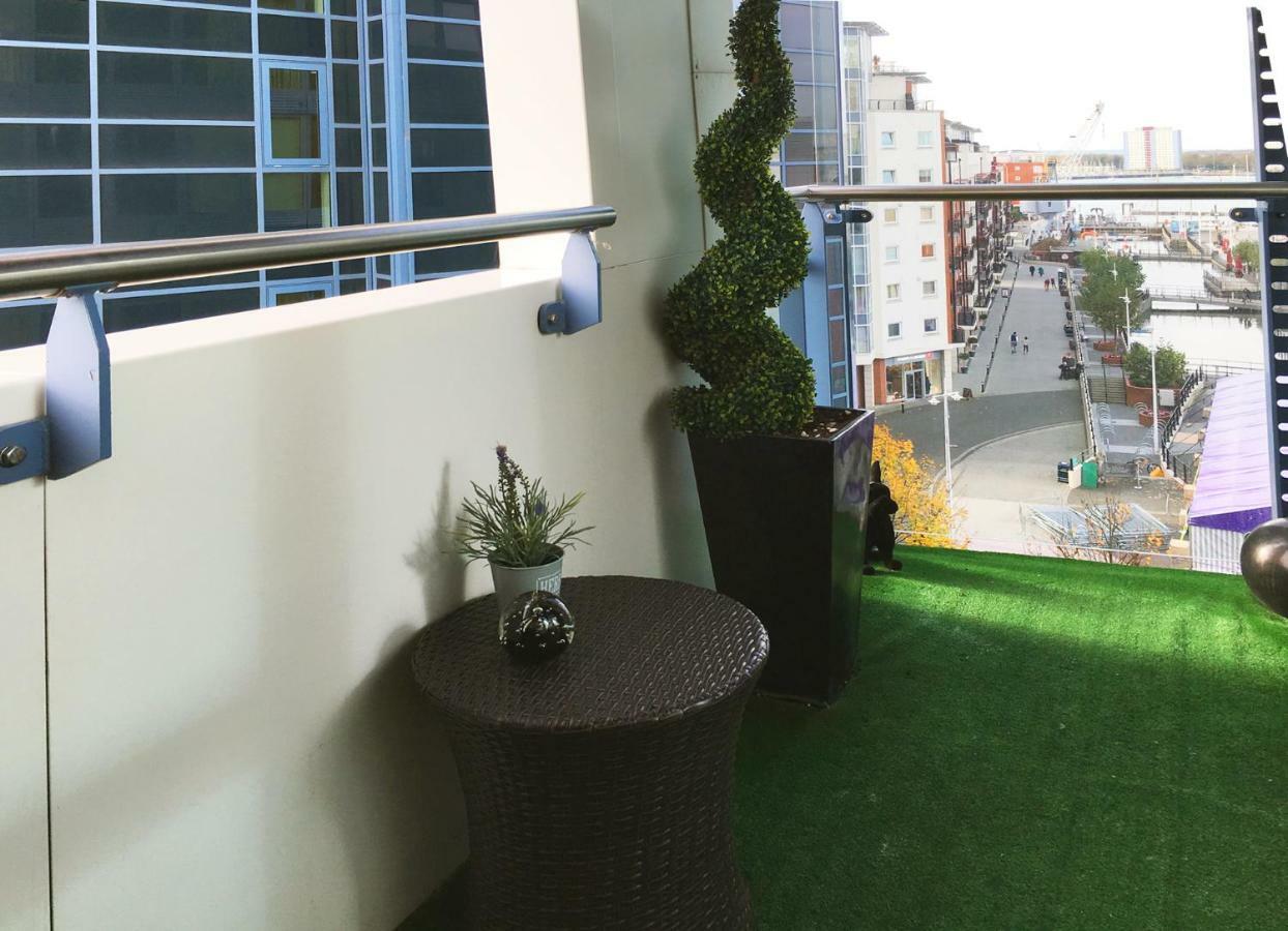 Utopia 007 Apartment Портсмът Екстериор снимка